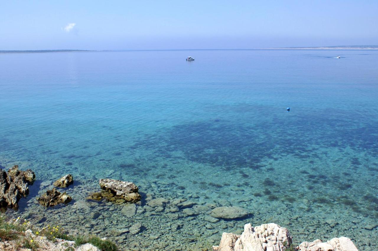 Apartments By The Sea Mandre, Pag - 6507 Kolan Exterior foto